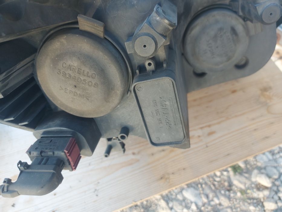 Оригинален Десен Фар за Опел Зафира Б 2005-2009 г