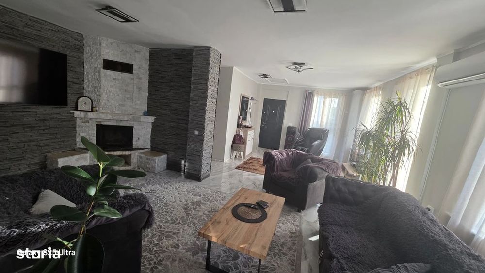 Casă cu 4 camere, garaj și pod  în Visan