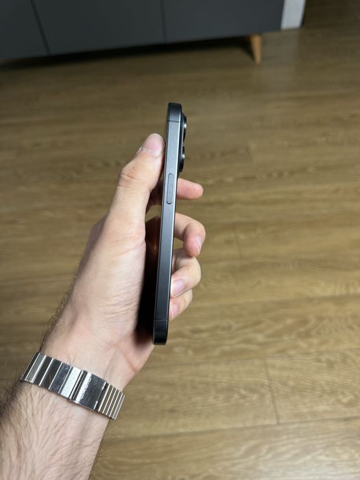 iPhone 15 Pro 256gb Negru