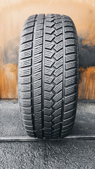 1брой зимна гума 225/45/18 Tourq / HiFly/ Sunfull 
dot1625
9.25мм