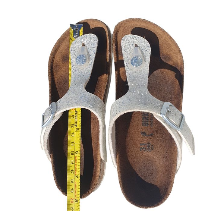 Papuci 31 Birkenstock Gizeh fete, sandale cu bareta intre degete, argintiu cu sclipici