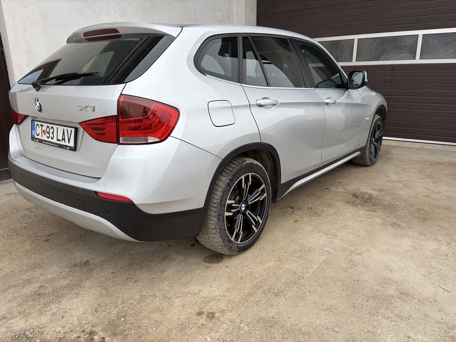 BMW X1 2010 — imagine 5