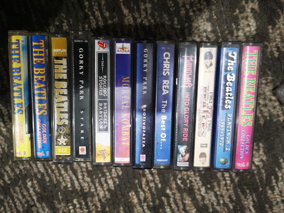 Аудиокассеты ( кассеты )