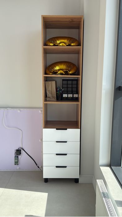 Маленький шкаф для офиса