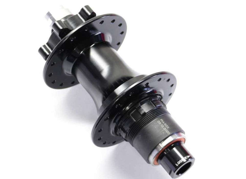 Задна главина Formula DHT 32H 12x142mm XD