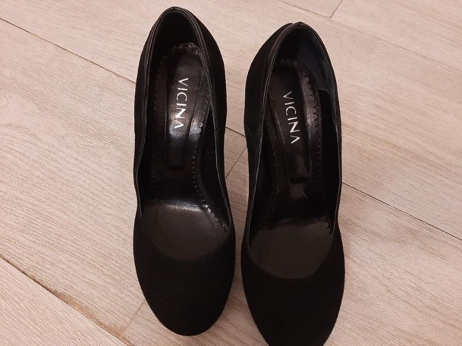 Pantofi piele intoarsa toc 10 cm , platforma, marimea 37 (aprox 37.5)