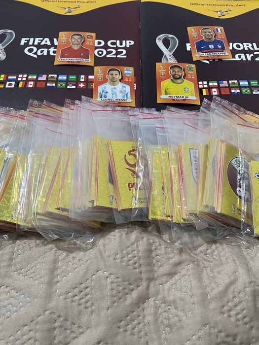 Panini World Cup Qatar 2022 set complet nelipit