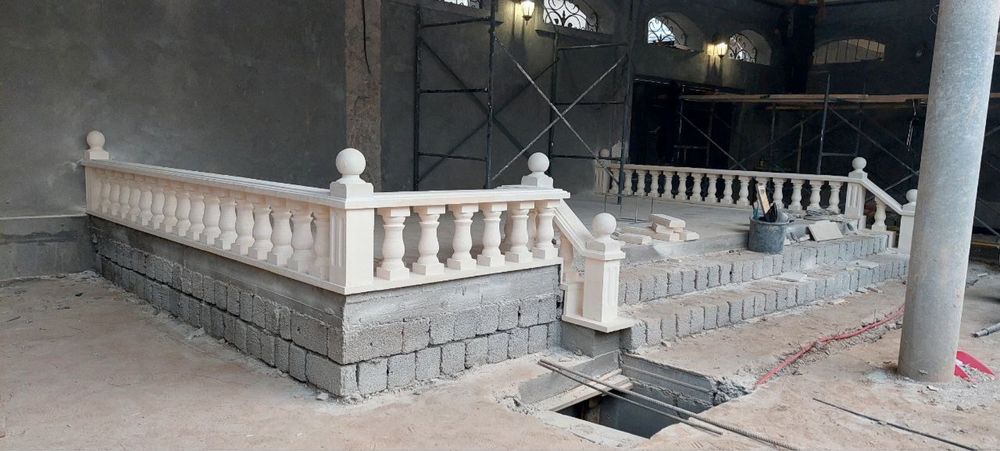 Тапчан из натурального камня