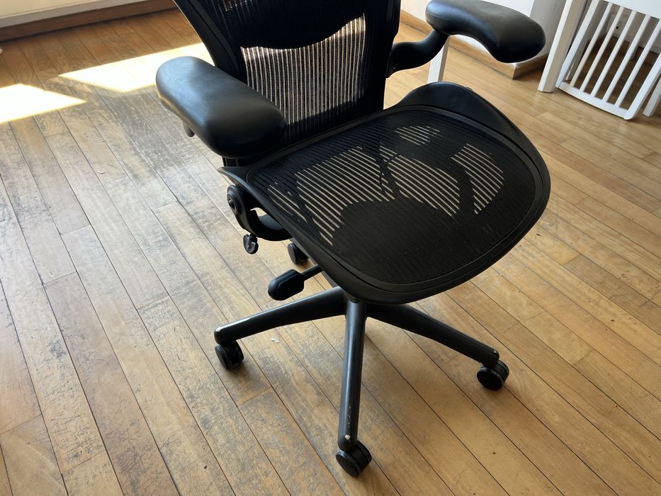 Scaun birou Herman Miller Aeron
