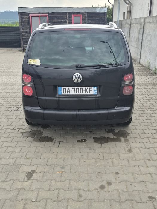 Volkswagen Touran (2004) – 1.9 TDI, 5 Locuri, Motor 160.000 km