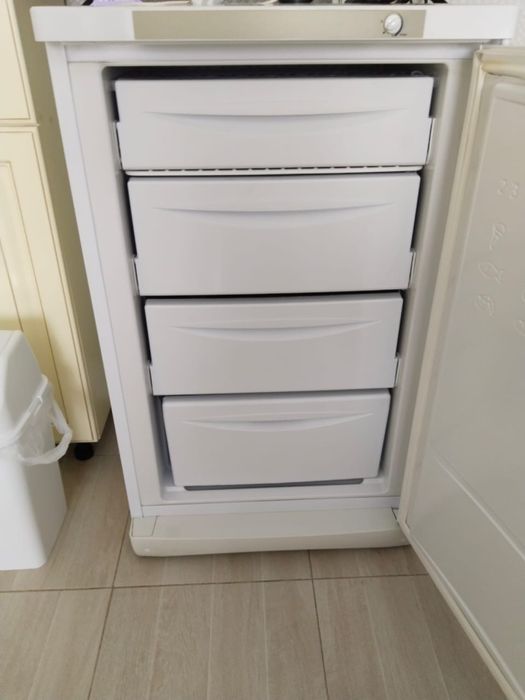 Морозильник морозильная камера Indesit