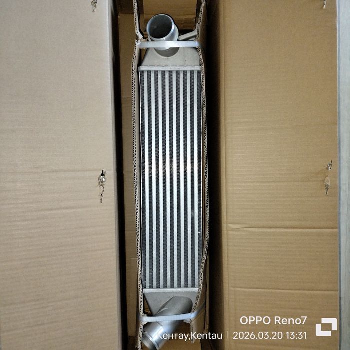 Продается! Интеркуллер для хюндай гранд старекс!