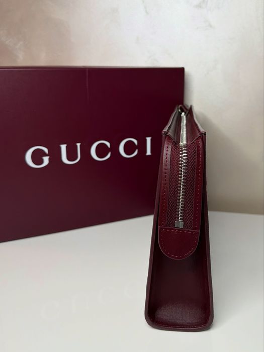 Клъч Gucci (GG Supreme)