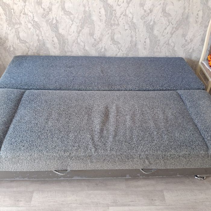 Продам диван б/у