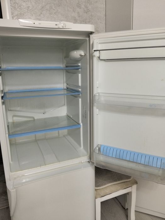 Продам бу холодильник