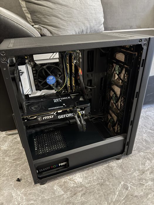 Настолен Геймърски Компютър