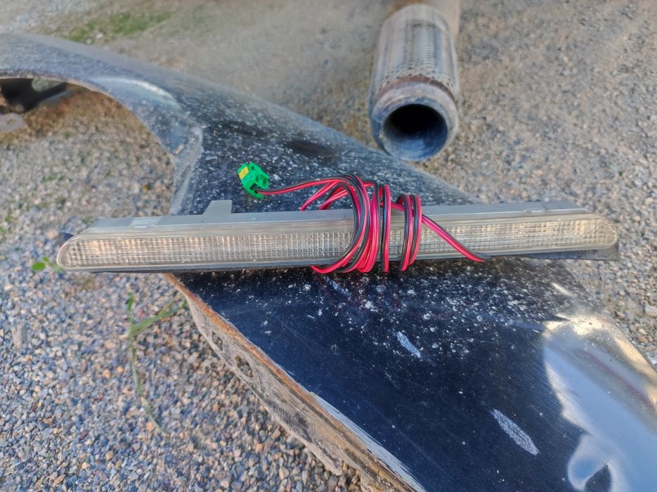 Трети стоп за Пежо-607