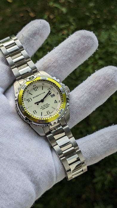 MOMENTUM M1 Splash Diver [38mm] - White Full Lume