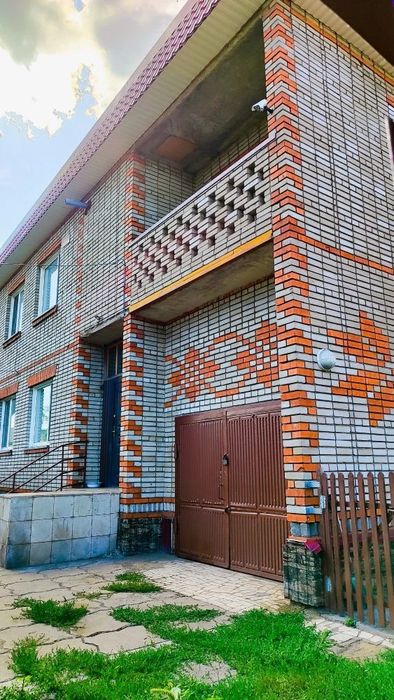 Продам дом (часть дома)