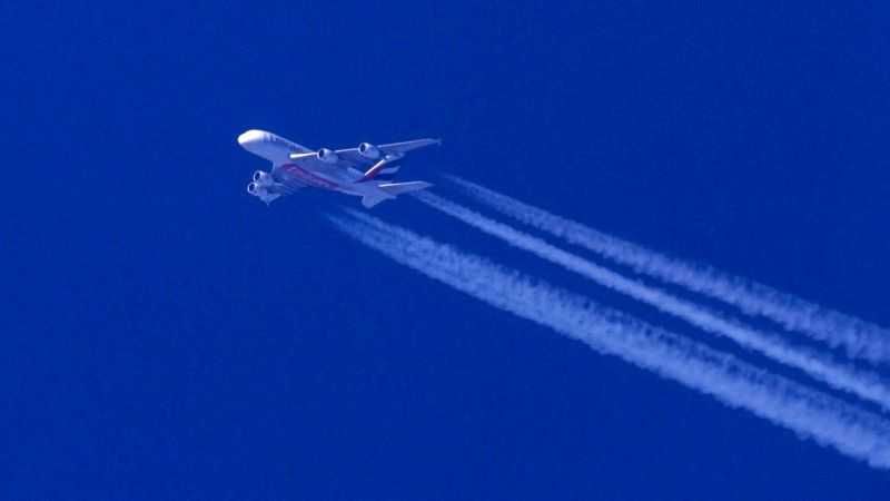 За астрофотография и дневни снимки- телескоп OTA, може плюс монтировка