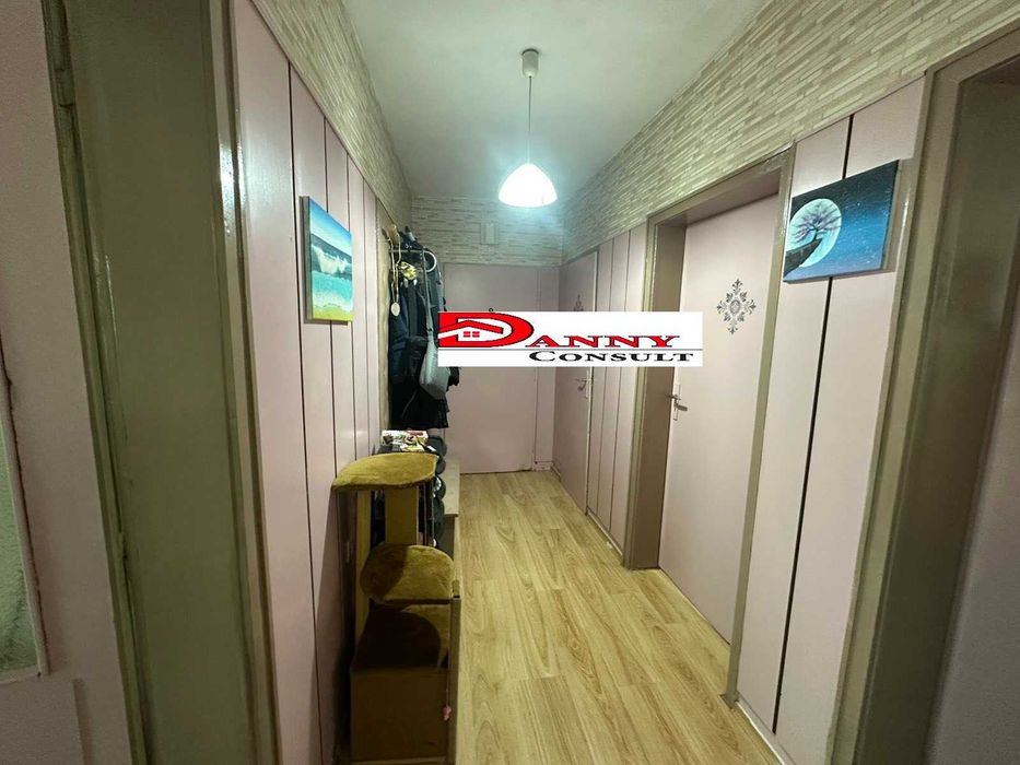 Продава се Тристаен апартамент в Велико Търново, Акация - 84 кв.м за 563 €/кв.м - Снимка #9