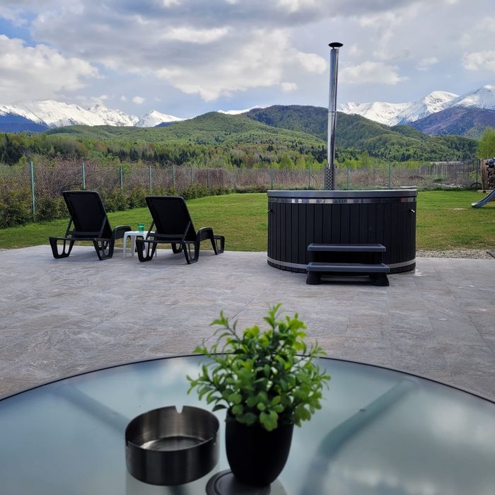Cabană de inchiriat Valea Avrigului 7 camere  cu băi proprii