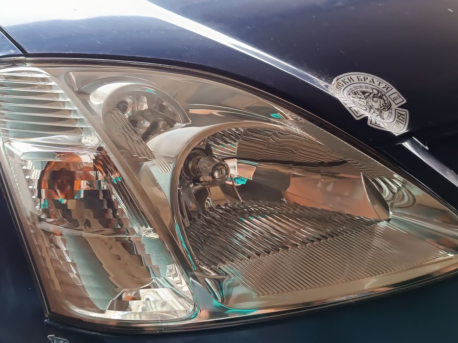 Полиране на фарове