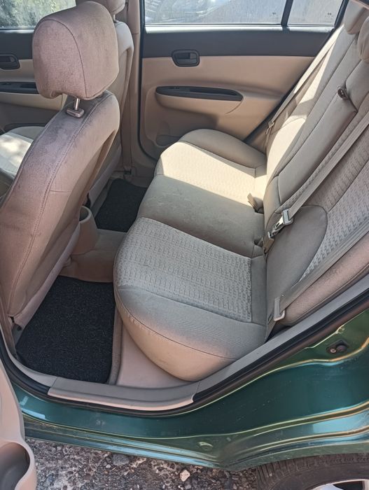 Navigator vând Hyundai Accent