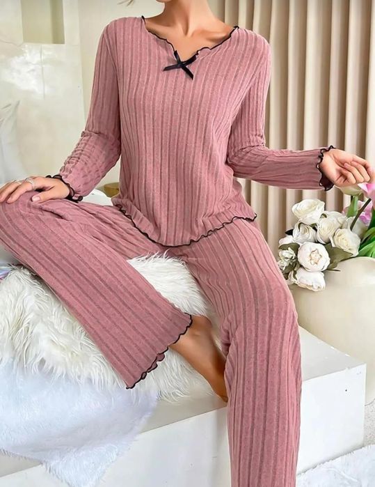 Дамска пижама 100% памук.