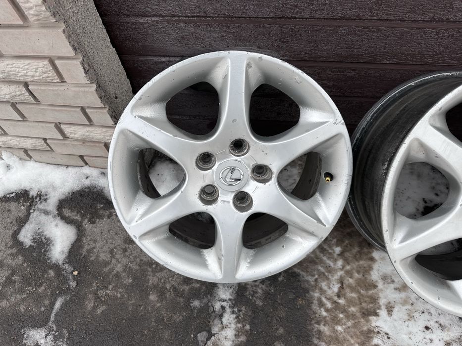 Продам диски toyota