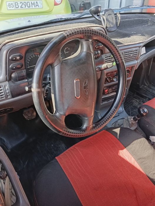 Moshina sons metan gazilari bor tayyor moshina