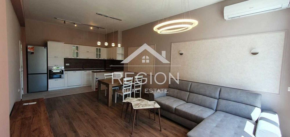 Тристаен НОВ ЛУКСОЗНО обзаведен апартамент-Електрон