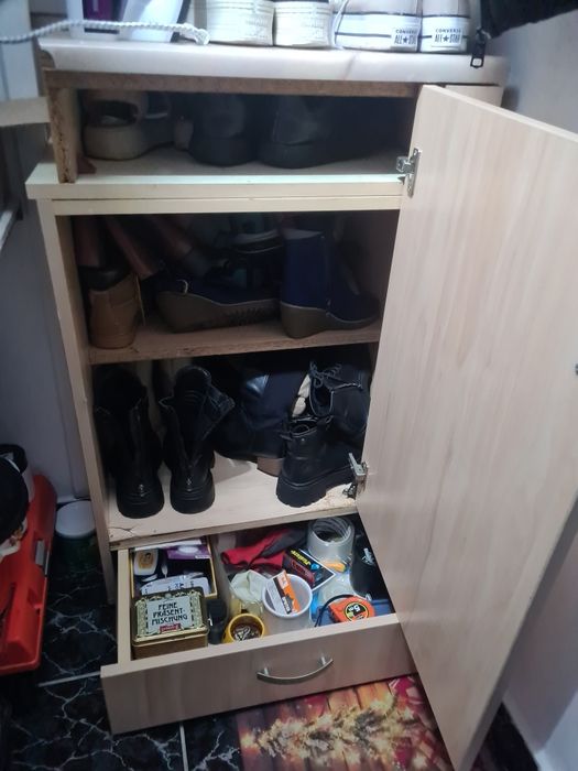 Vând URGENT AZI 2 piese mobilier