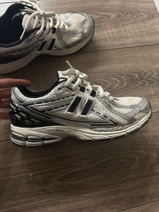 New balance 1906R