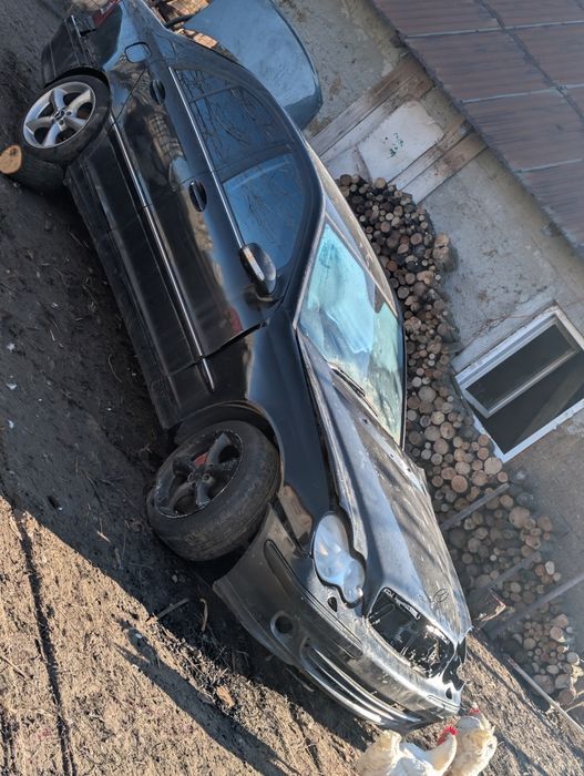 Dezmembrez Mercedes Benz c w203