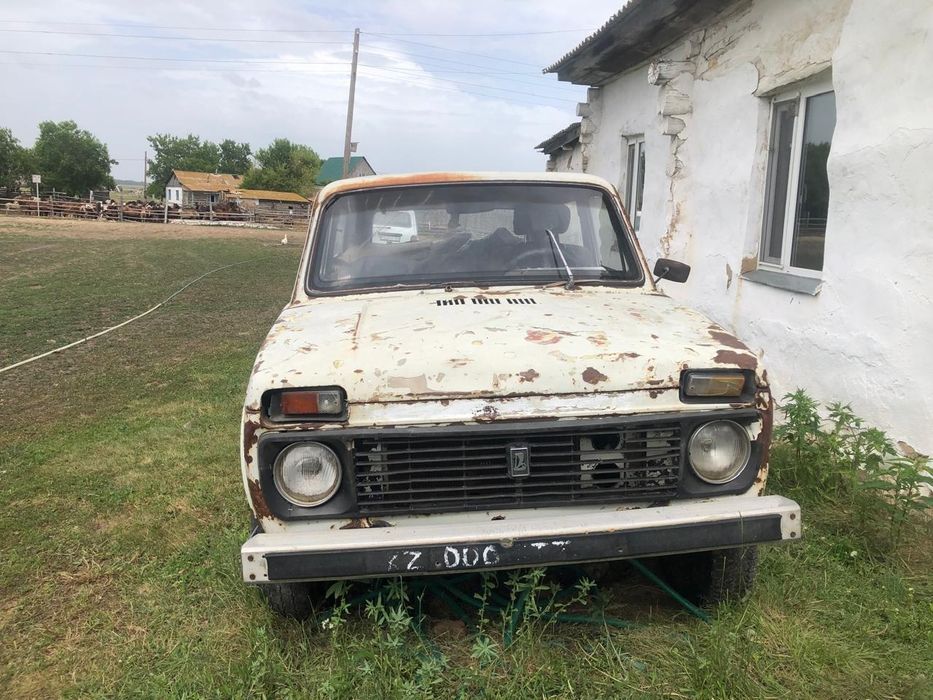 Продам ниву на ходу