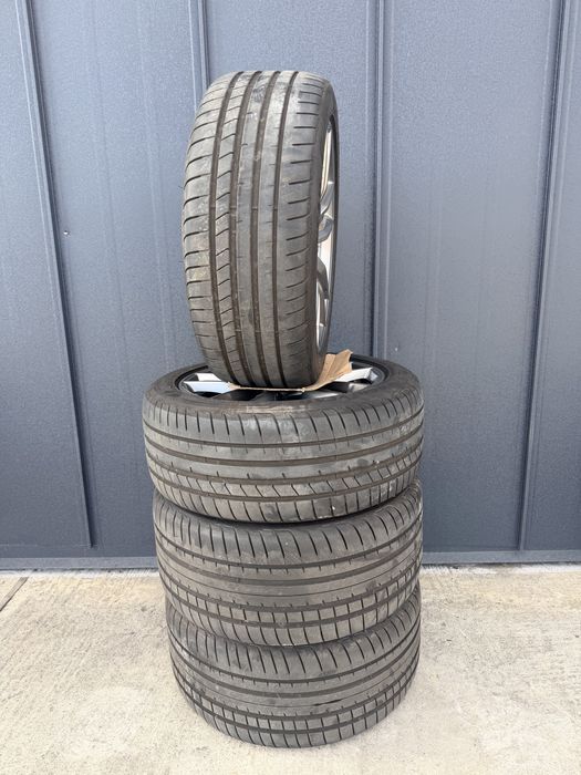 Jante BMW Seria 5 G30 G31 R18  originale  Styling M662
