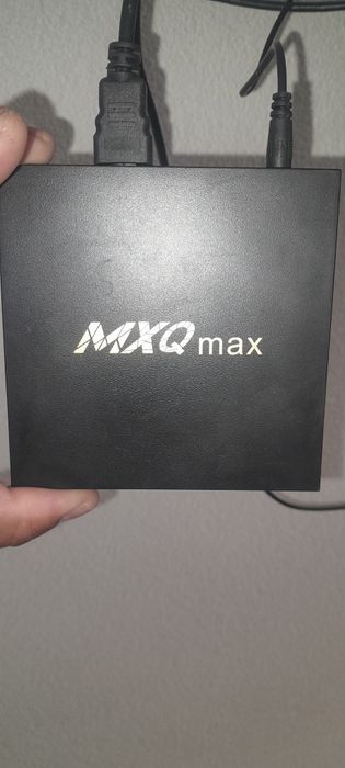 Тв андроид BOX oтворен с Бг програми и др.