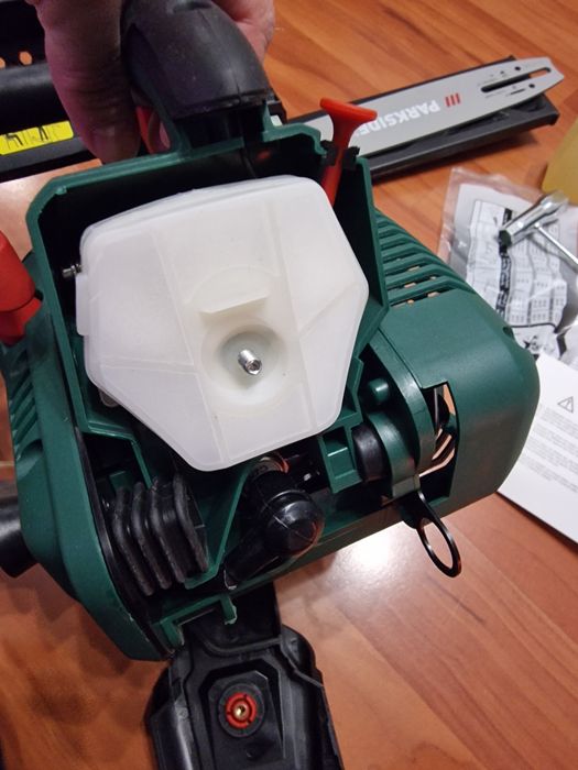 Бензинова резачка Parkside PBBPS 700 A2