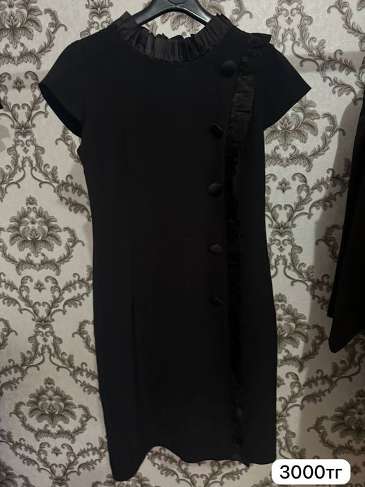 продается платье