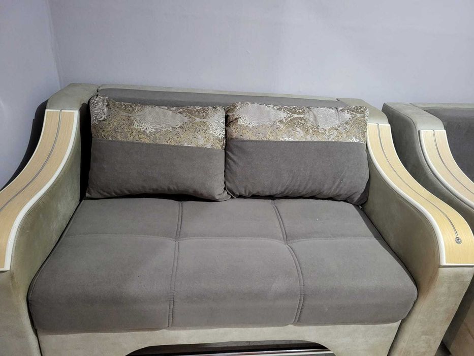 Продам мягкий уголок