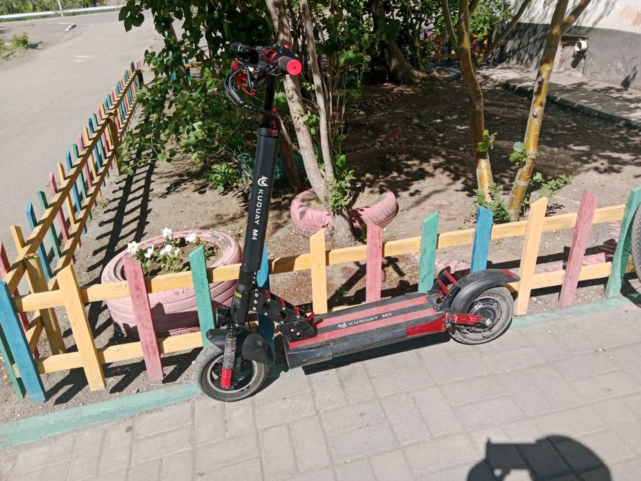 Продам Электросамокат