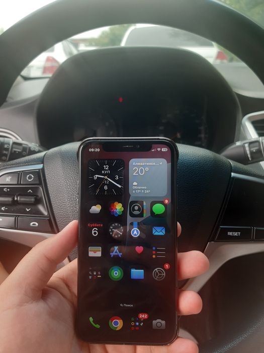 Продам Apple XS 64GB