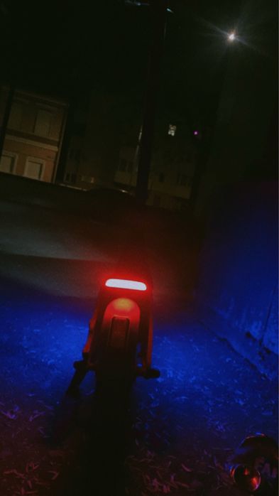 Vand trotineta electrica stare noua