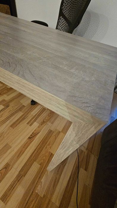 Vand birou modern