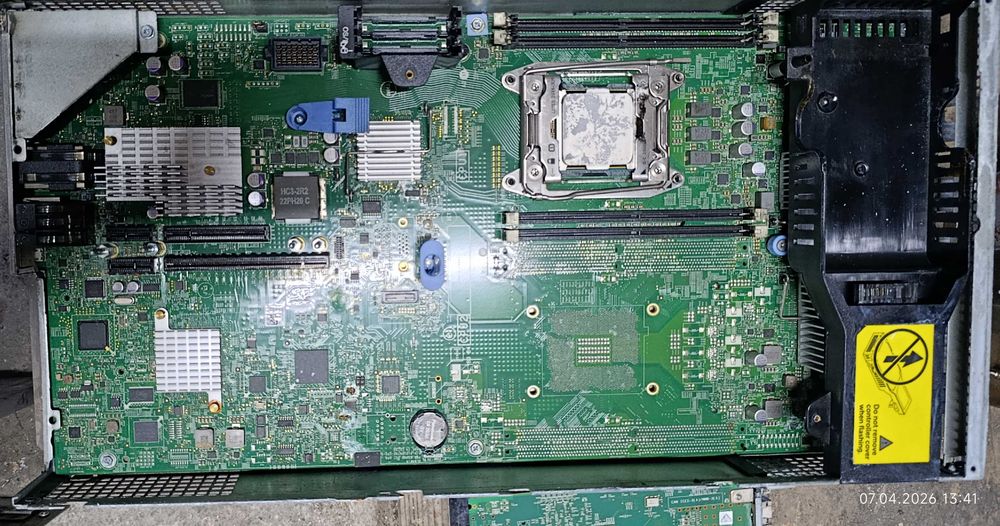 Сервер Dell EMC SCv3020