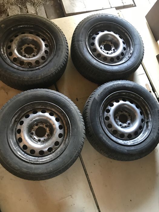 Зимни гуми с алуминиеви джанти в комплект с тазове 4бр.от БМВ 525 TDS