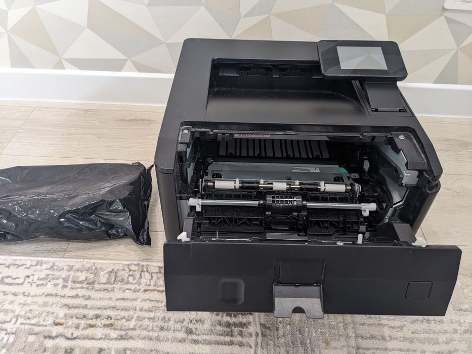 Hp laser jet pro 400