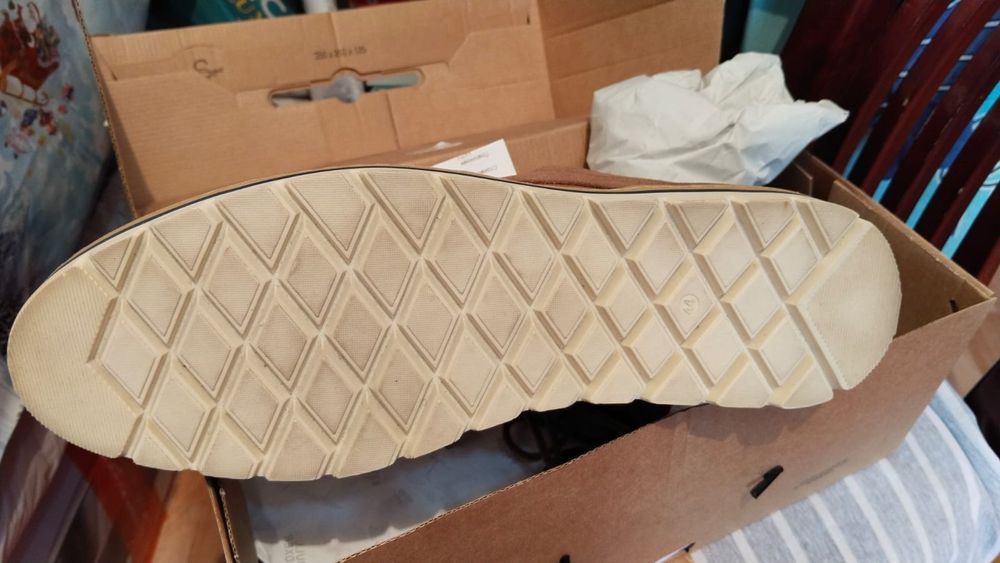 Новые кожаные туфли Bullboxer