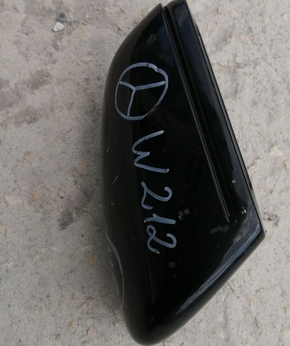 Капачка за дясно огледало Mercedes W212 E-class.